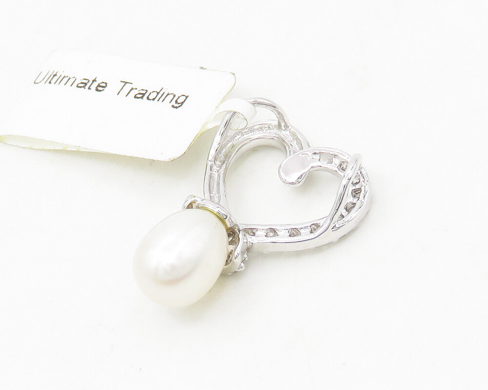 925 Sterling Silver  Freshwater Pearl & Topaz Love Heart Pendant  PT14069