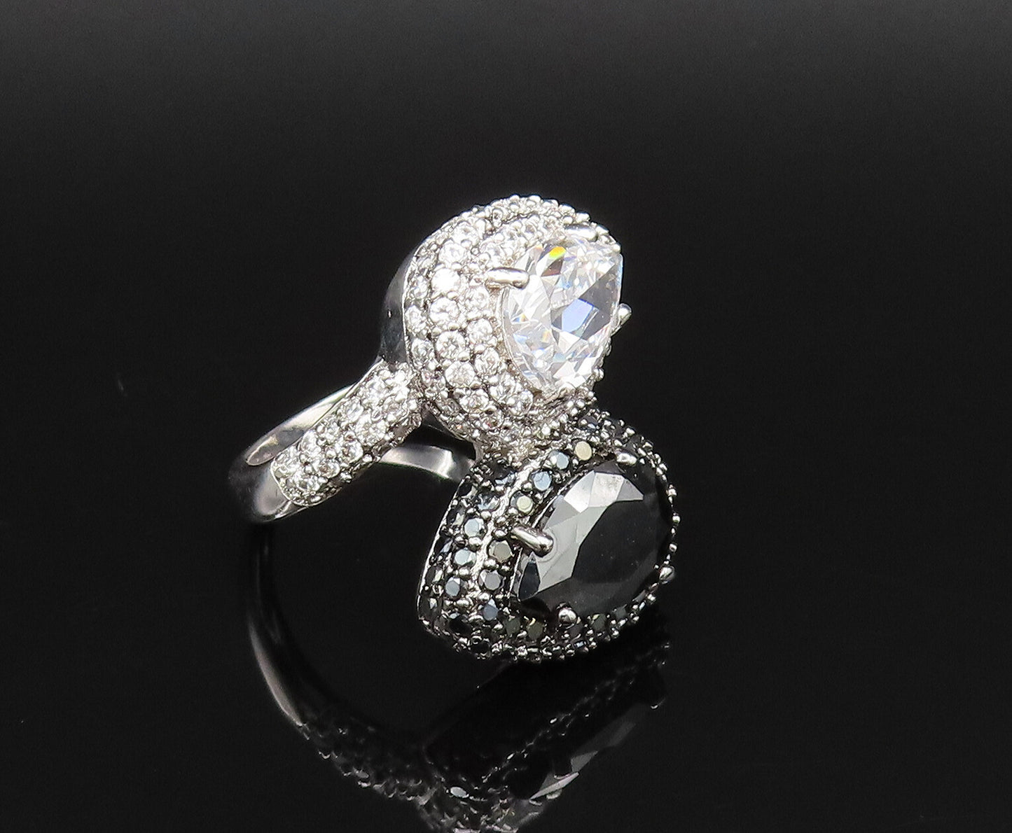925 Silver  Vintage Sparkly Cubic Zirconia & Spinel Bypass Ring Sz 7  RG25794