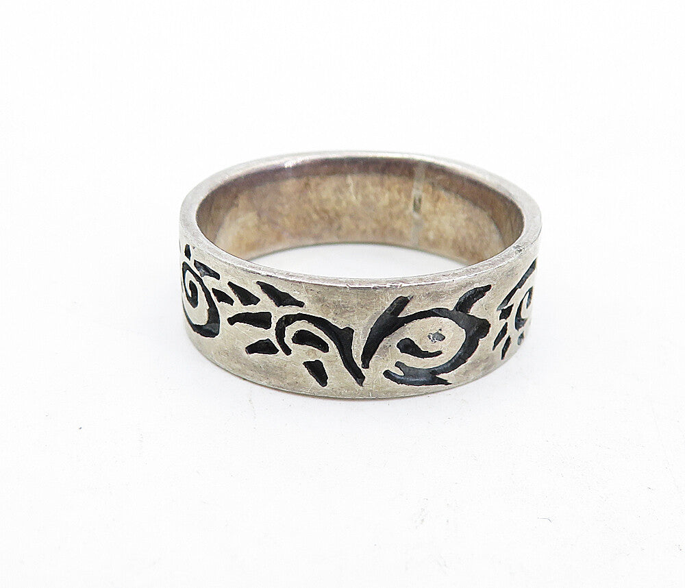 925 Sterling Silver  Vintage Large Oxidized Pattern Band Ring Sz 11  RG4555