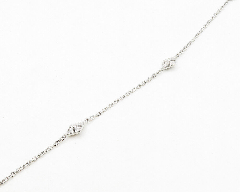 925 Sterling Silver  Vintage Genuine Diamonds Floral Chain Necklace  NE3256