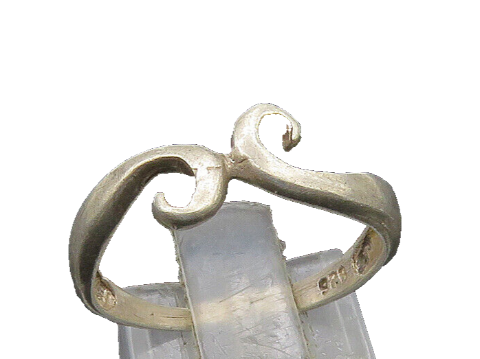 925 Sterling Silver  Vintage Shiny Smooth Swirl Band Ring Sz 7  RG21837