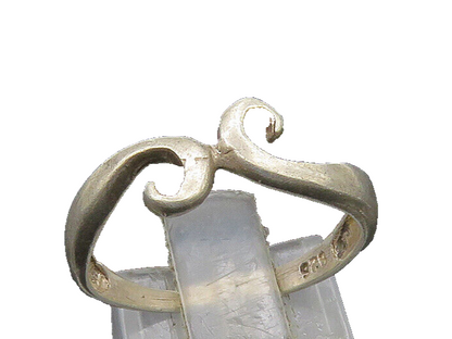925 Sterling Silver  Vintage Shiny Smooth Swirl Band Ring Sz 7  RG21837