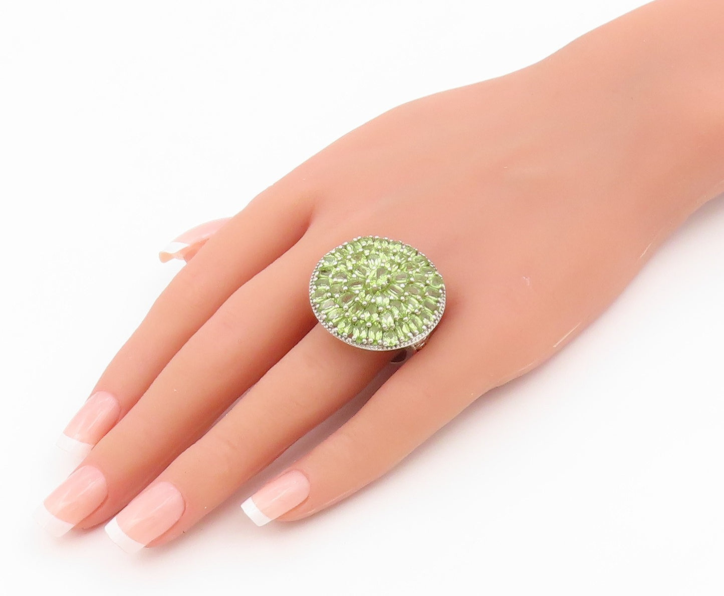 925 Sterling Silver Vintage Ring Elegant Peridot Cluster Band  Sz 11  RG36639