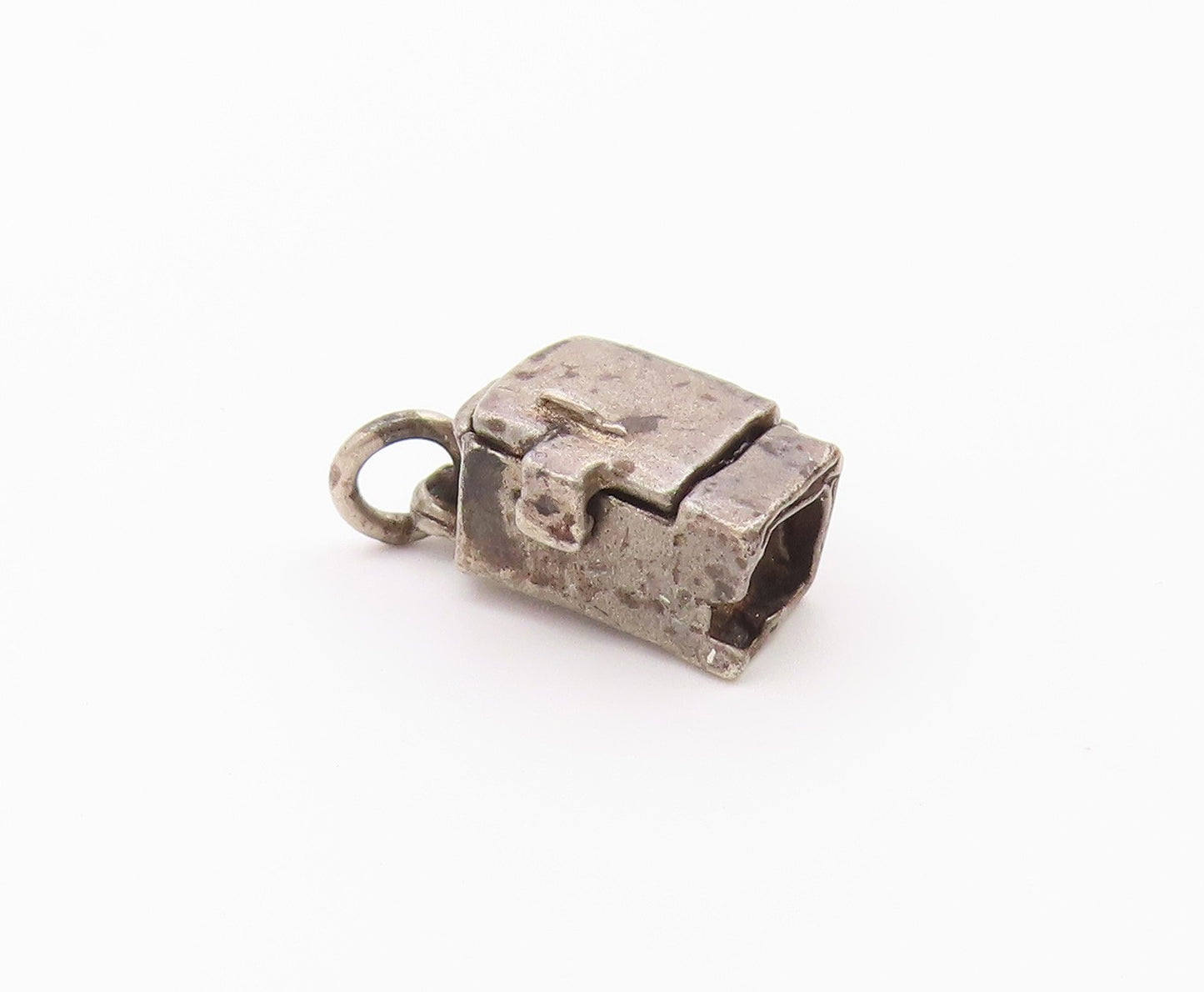 925 Sterling Silver  Vintage Old Fashioned Furnace Pendant (OPENS)  PT17567