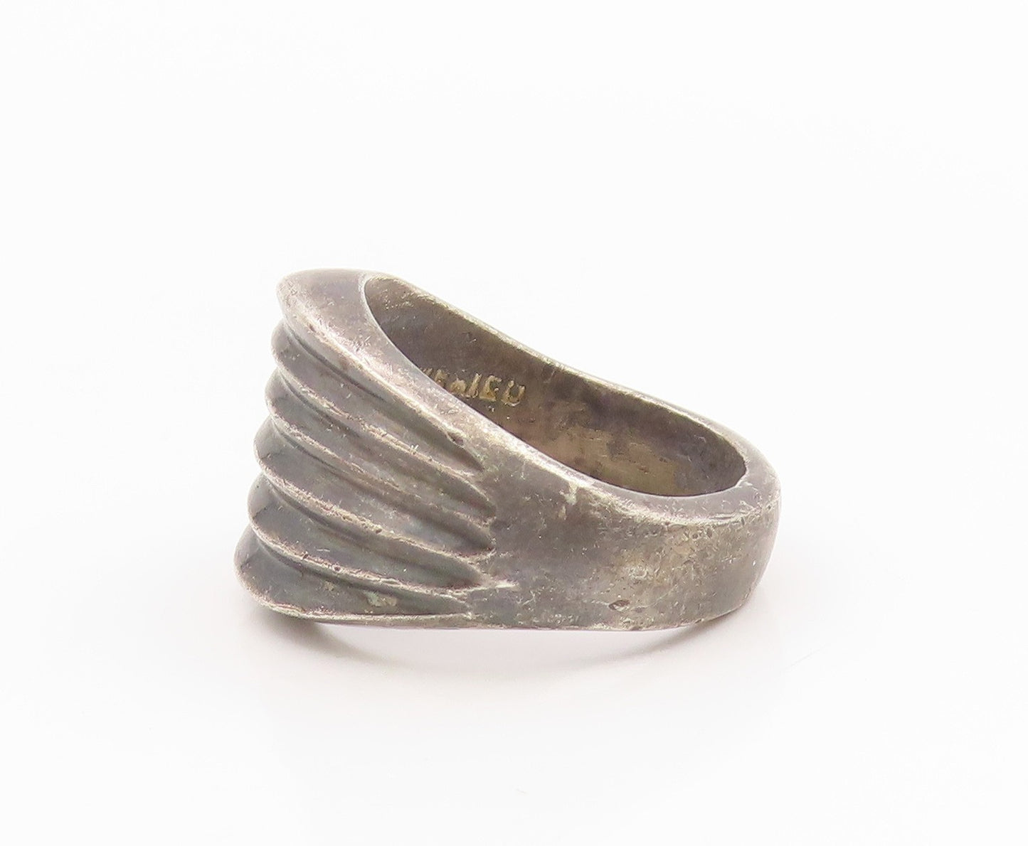 925 Sterling Silver Vintage Ring MEXICO Dark Tone Solid Ribbed Dome Sz 8 RG34646
