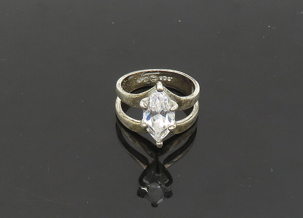 925 Silver  Vintage Marquise Cut Cubic Zirconia Cocktail Ring Sz 7  RG21613