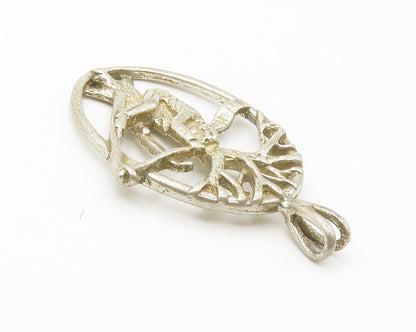 925 Sterling Silver  Vintage Skiing Scene Sports Oval Drop Pendant  PT11283