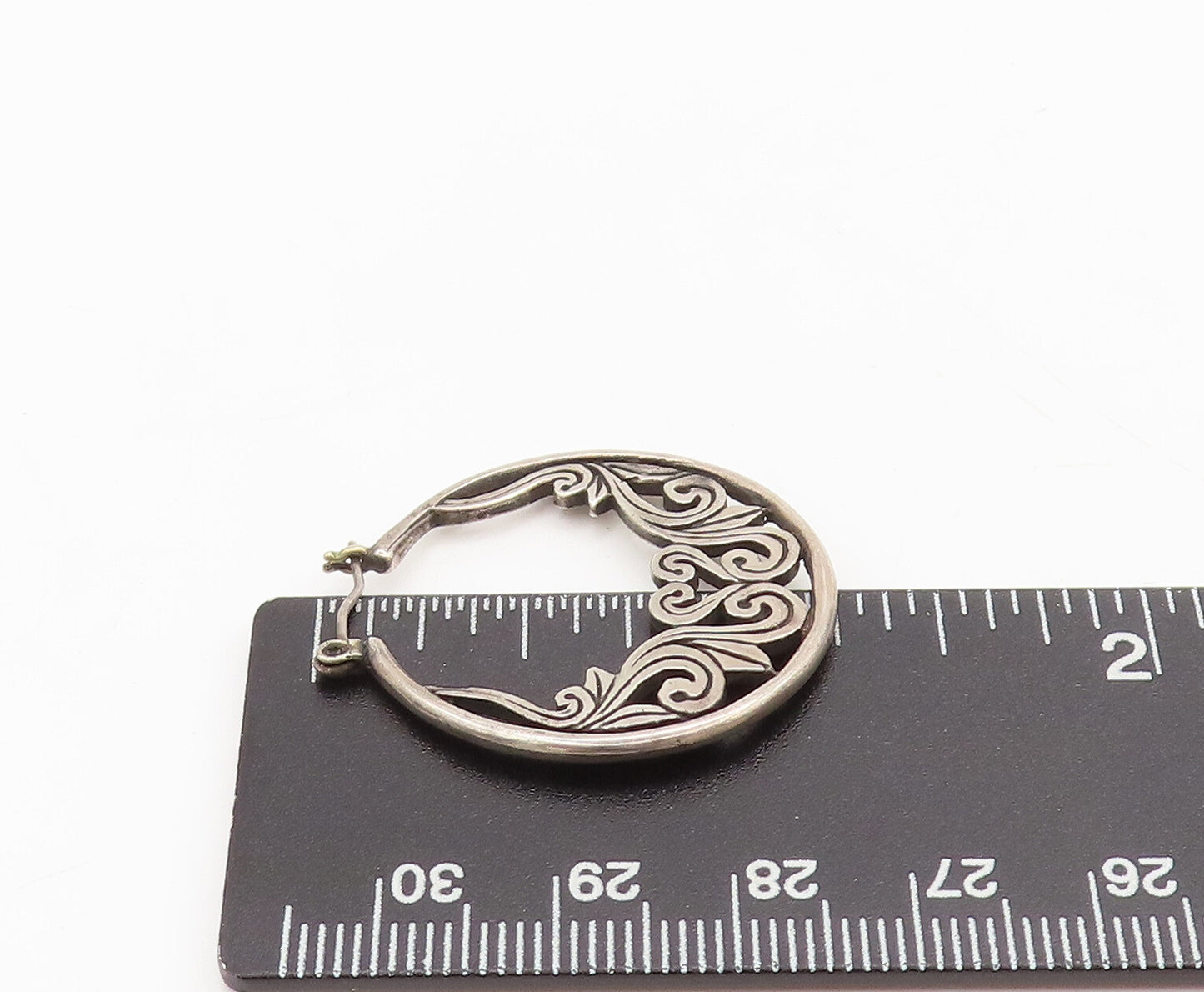 925 Sterling Silver  Vintage Cutout Carved Swirly Heart Round Earrings EG12504