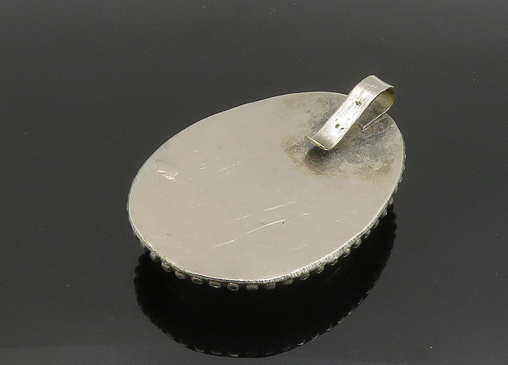 925 Sterling Silver  Vintage Carved Shell Twist Border Pendant  PT15751