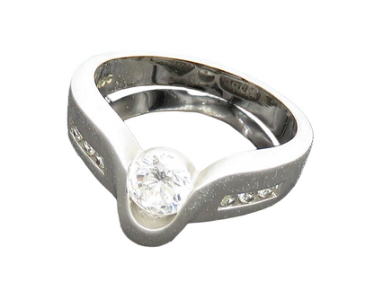 925 Sterling Silver Vintage Cubic Zirconia Matte Band Ring Sz 9  RG19907