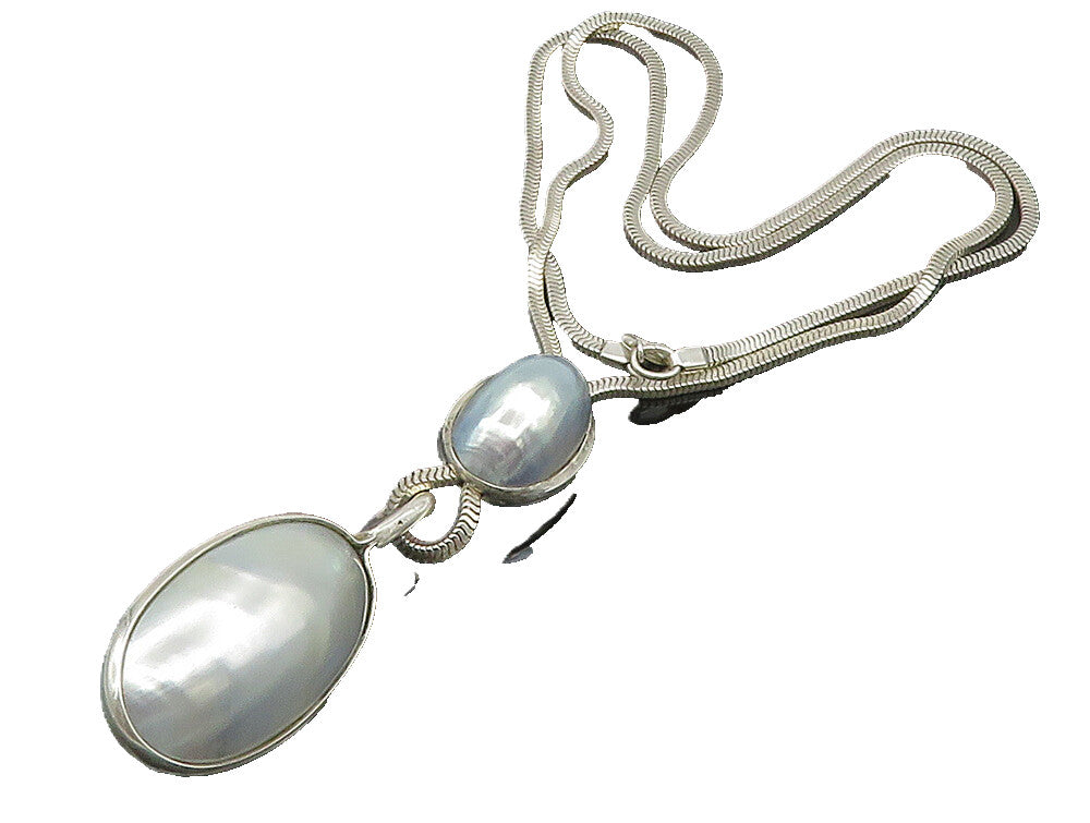 CELIA SEBIRI 925 Silver  Vintage Cabochon Cut Mother Of Pearl Necklace  NE3808