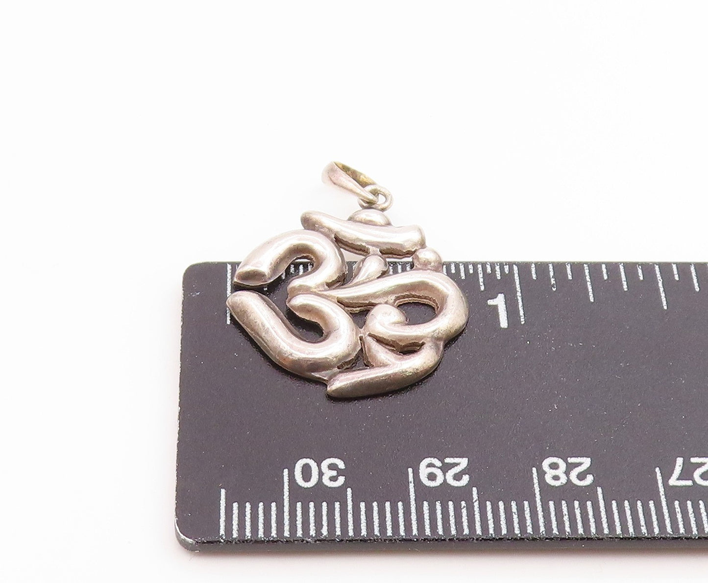 925 Sterling Silver Vintage Carved Hollow Yoga Symbol Pendant  PT21369