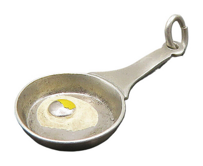925 Sterling Silver  Vintage Fried Egg In Pan Petite Pendant  PT18875