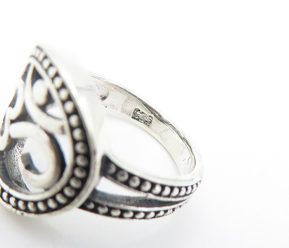925 Sterling Silver  Vintage Om Spiritual Symbol Band Ring Sz 4.5  RG8101