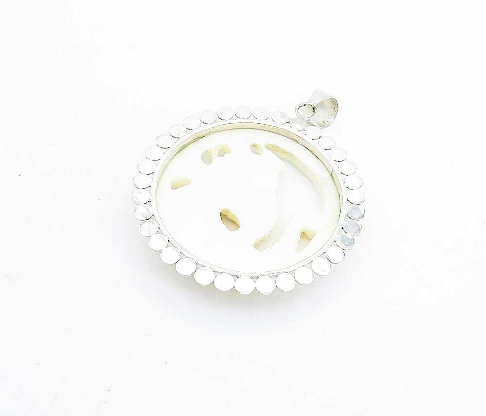 925 Sterling Silver  Carved Elephant Shiny Circle Border Drop Pendant  PT5946