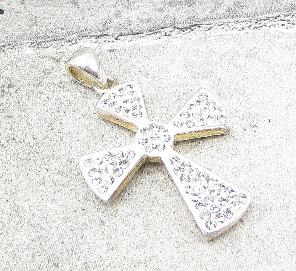 925 Sterling Silver  White Crystals Religious Cross Drop Pendant  PT1427