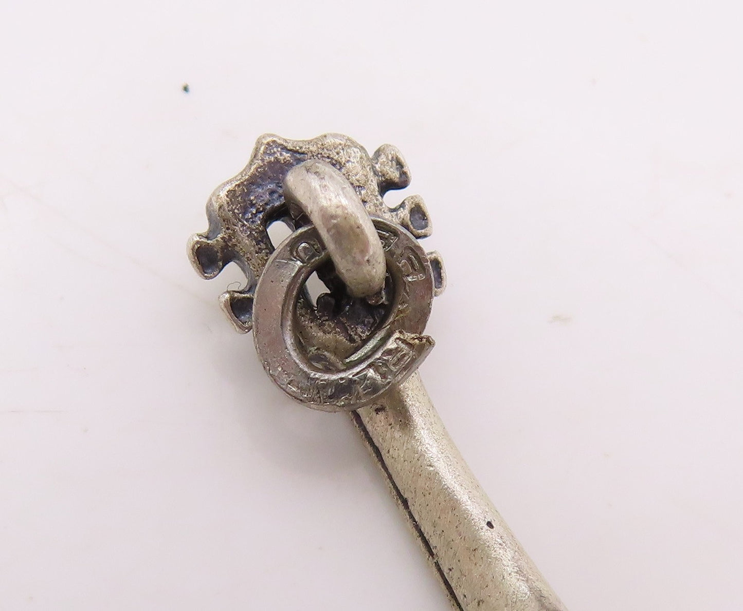925 Sterling Silver Vintage Pendant BEAU Etched Musician Guitar Charm   PT25201