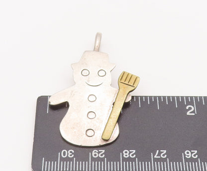 925 Sterling Silver Vintage Pendant Happy Etched Snow Man With Broom  PT22711