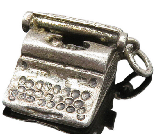 DANECRAFT 925 Silver  Vintage Old Fashioned Type Writer Pendant  PT18720