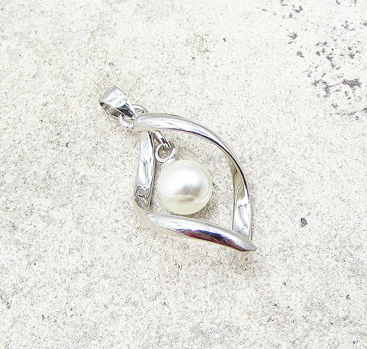 925 Sterling Silver  Freshwater Pearl Dangling Swirl Drop Pendant  PT1524