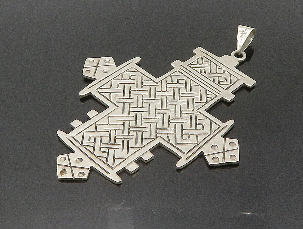 MEXICO 925 Sterling Silver  Vintage Shiny Etched Design Cross Pendant  PT19832