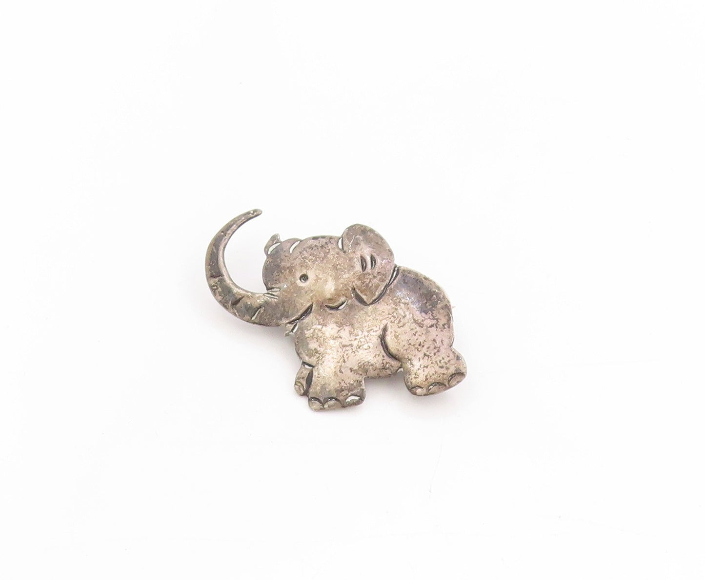 925 Sterling Silver Vintage Brooch J. LESLIE Etched Lucky Baby Elephant  BP11868