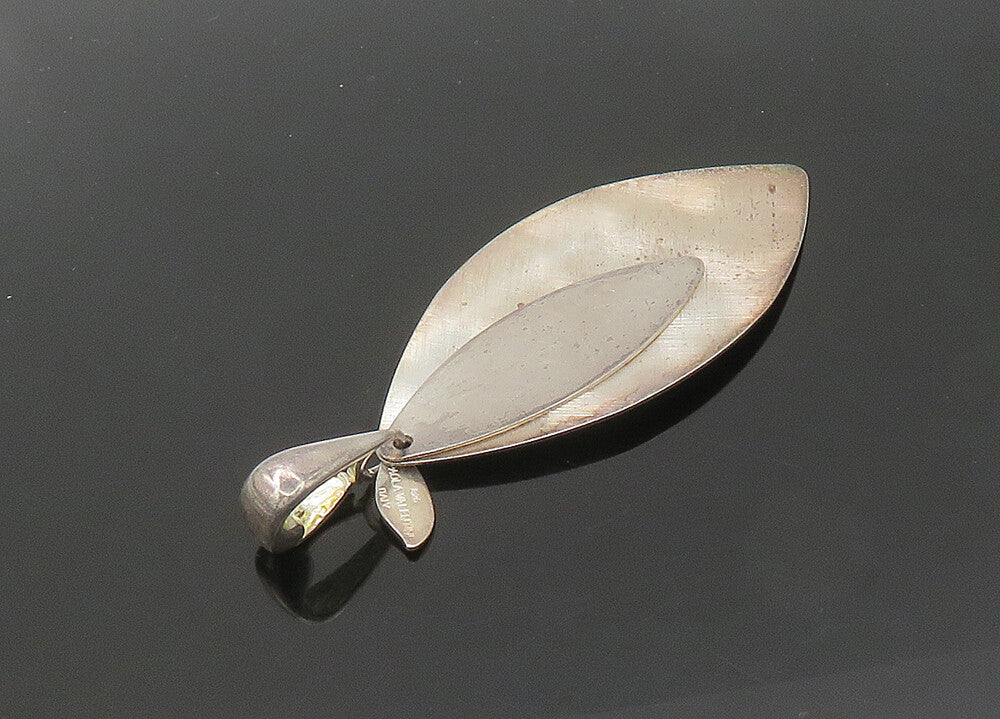 PAOLA VALENTINI 925 Sterling Silver  Vintage Pointed Oval Pendant  PT17048