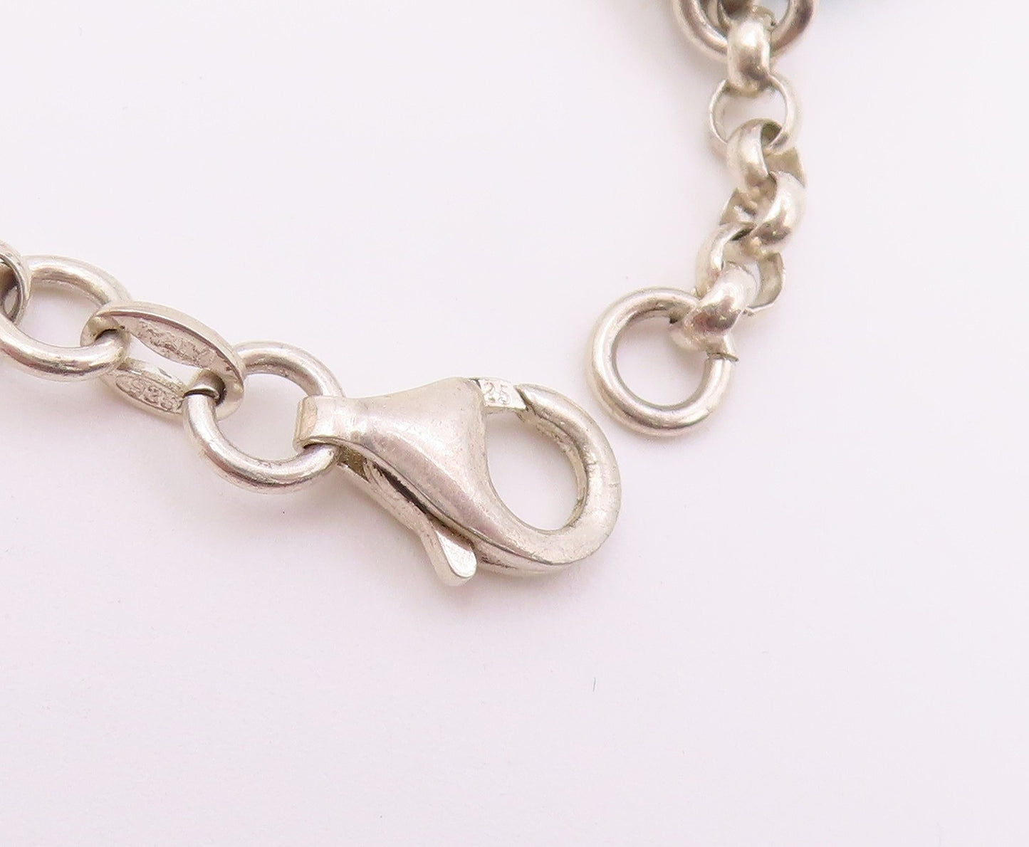 925 Silver  Vintage Lion Giraffe Duck Cow & Elephant Charm Bracelet  BT9333