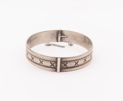 925 Sterling Silver Vintage Bracelet ENGLAND Antique Etched Hinge Bangle BT10395