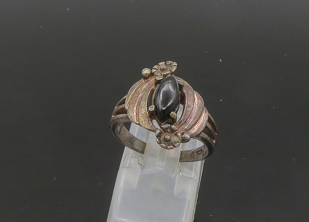 925 Sterling Silver  Vintage Black Onyx Floral Motif Band Ring Sz 6.5  RG21212