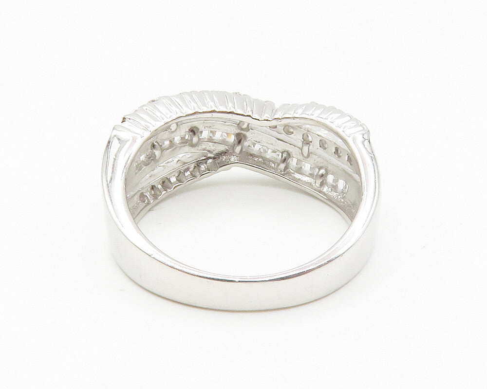 925 Sterling Silver  Sparkling Cubic Zirconia Split Band Ring Sz 7  RG14119