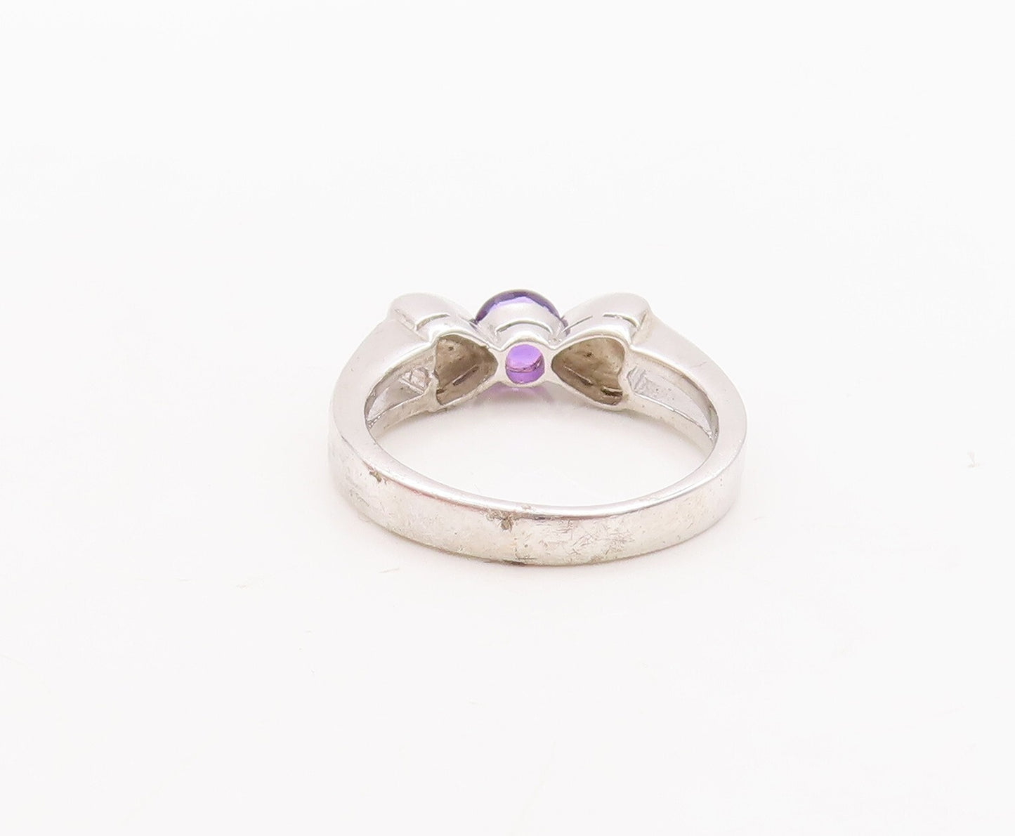 925 Sterling Silver Vintage Ring Round Cut Amethyst Carved Hearts  Sz 7  RG29466