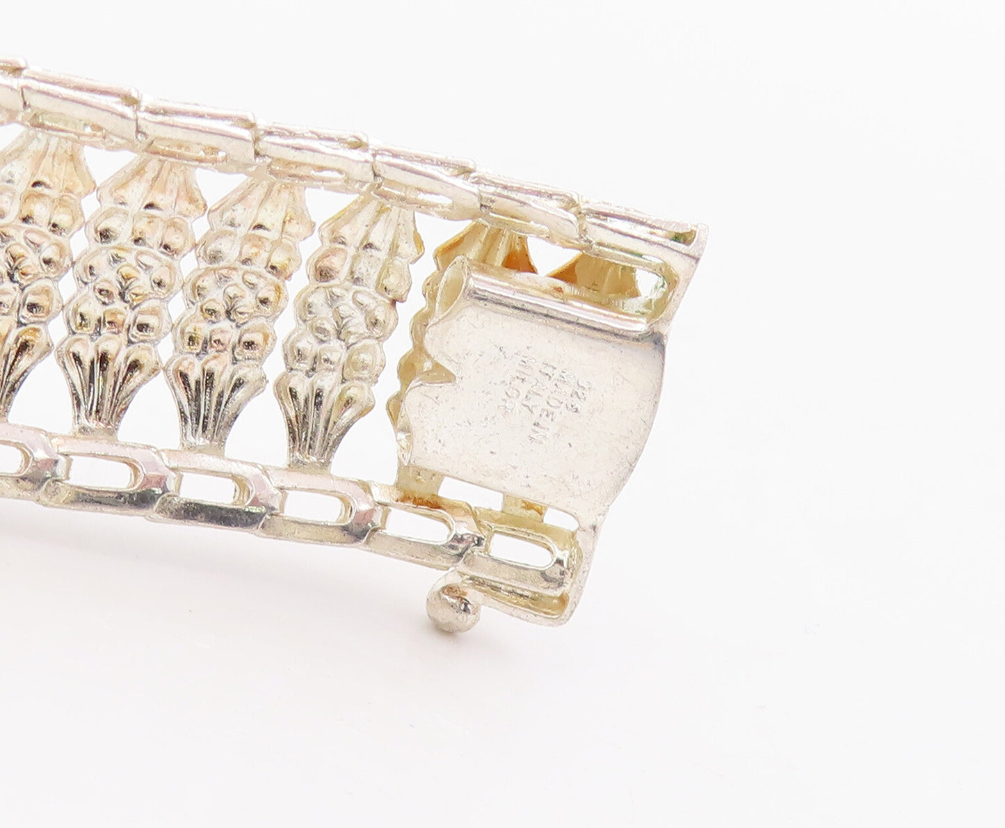 925 Sterling Silver Vintage Bracelet Solid Cutout Bead Repeated Pattern  BT10559