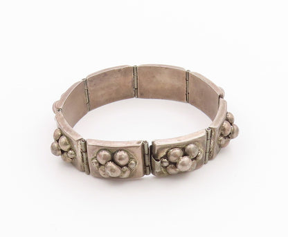 925 Sterling Silver Vintage Bracelet Antique Dark Tone Flowers Carved  BT11354