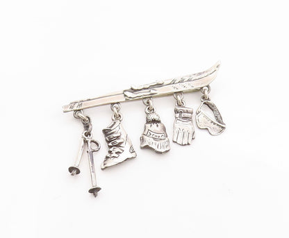 925 Sterling Silver Vintage Brooch Charming Hanging Winter Snow Skis  BP11787