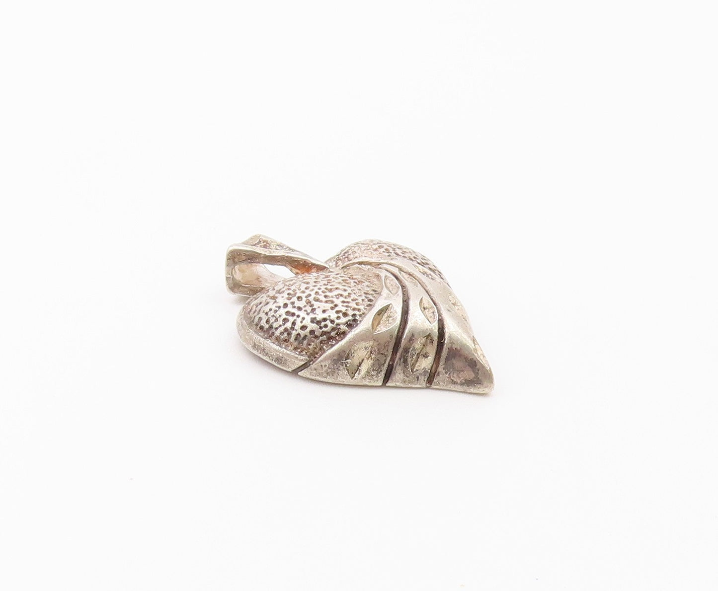 925 Sterling Silver  Vintage Love Heart Dome Diamond Cut Pendant  PT17510