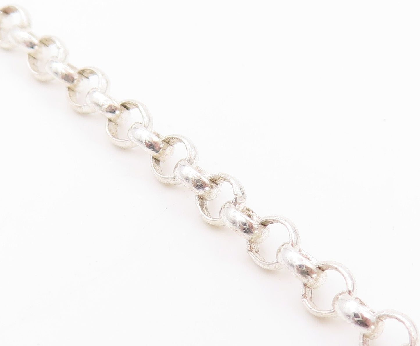 925 Sterling Silver Vintage Necklace Swirly Carved Oval Pendent  NE4577