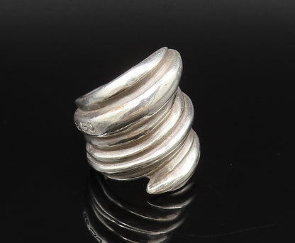 UNODE50 925 Silver  Vintage Wide Ribbed Spiral Bypass Ring Sz 7  RG26061