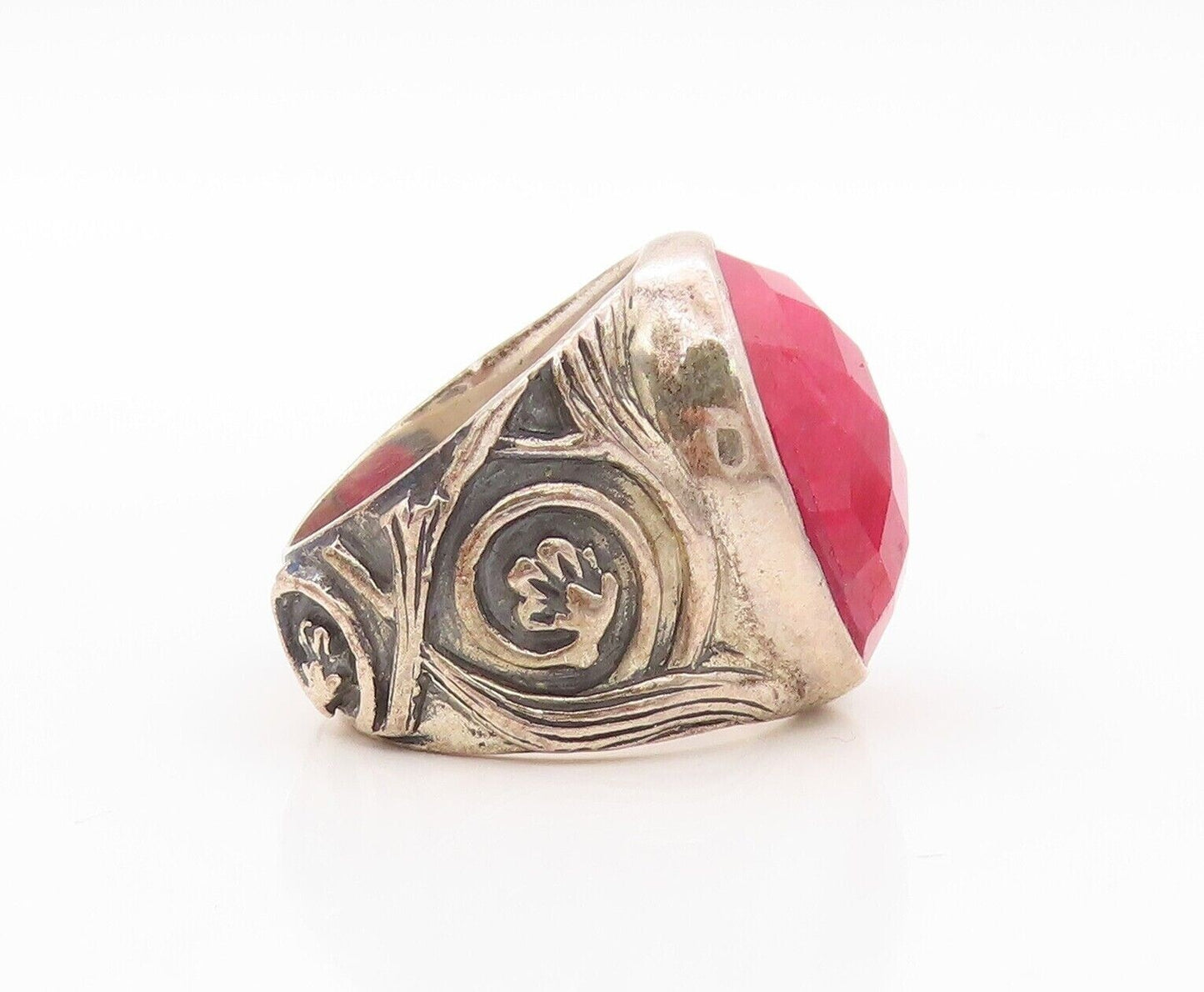 925 Sterling Silver Vintage Ring Swirly Carved Oval Red Gemstone  Sz 6.5 RG30220