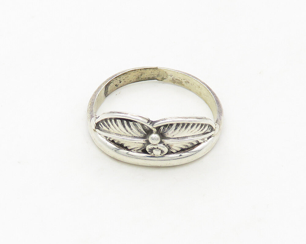 NAVAJO 925 Sterling Silver  Vintage Shiny Floral Leaf Band Ring Sz 6  RG18880