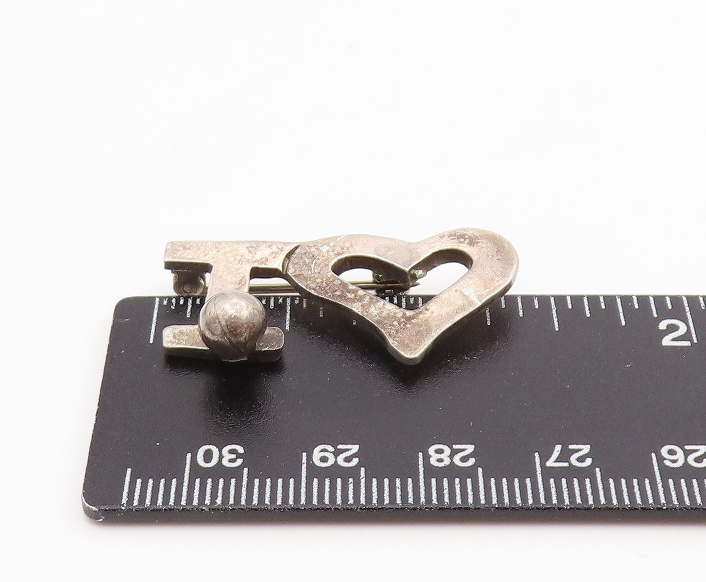925 Sterling Silver Vintage Brooch Minimalist Open Love Heart Key Pin  BP12151