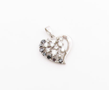 925 Sterling Silver   Vintage Topaz & Black Spinel Love Heart Pendant  PT18267