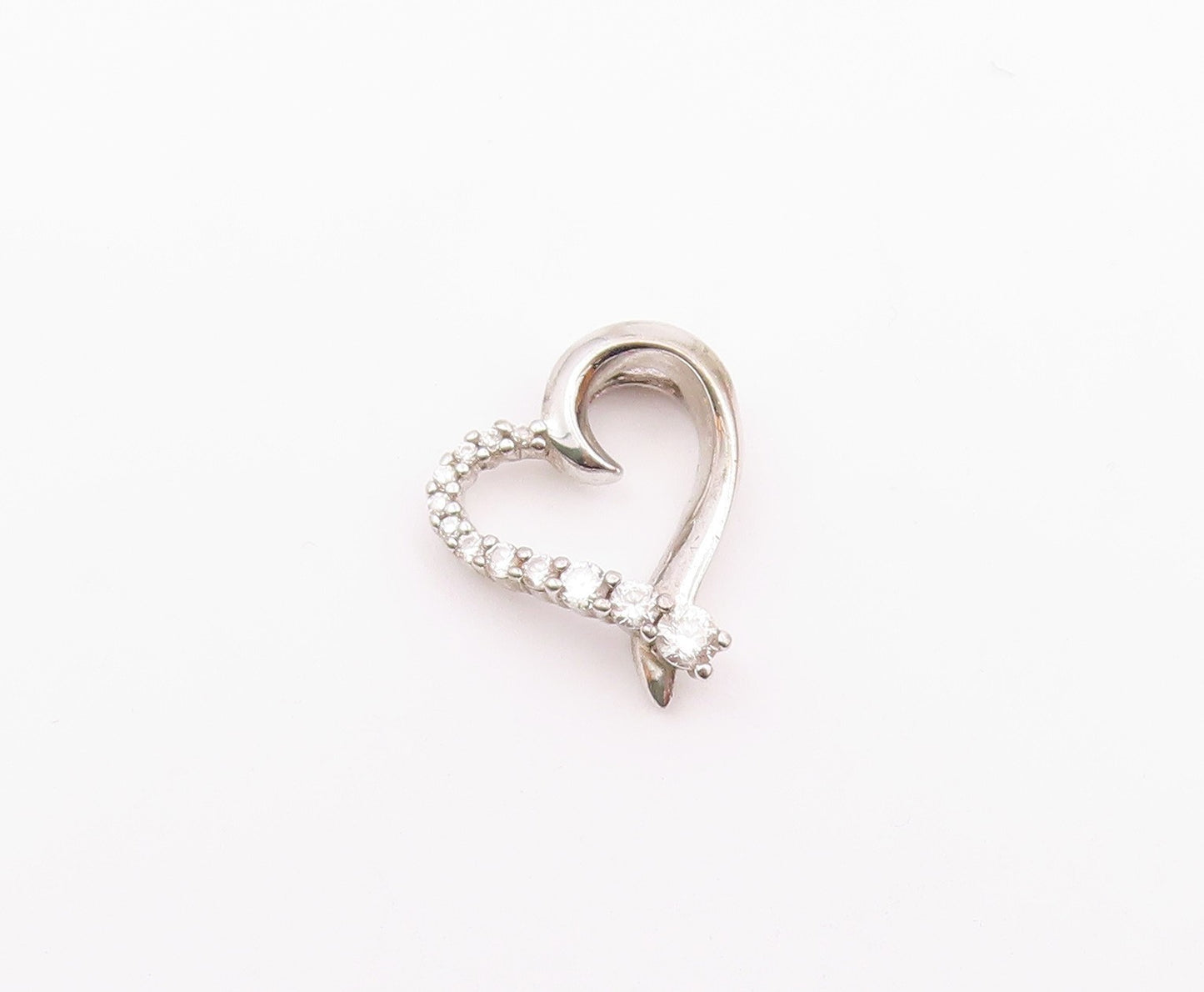 925 Sterling Silver  Vintage Petite Topaz Open Love Heart Pendant  PT17328