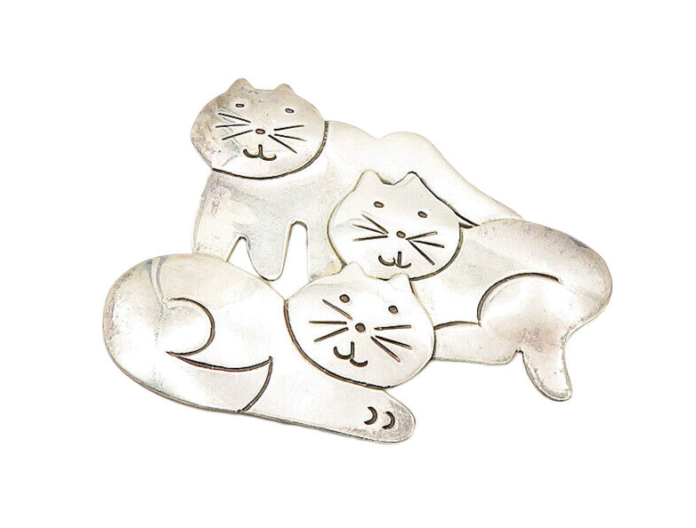 MEXICO 925 Sterling Silver  Vintage Shiny Etched Lying Cats Brooch Pin  BP3443