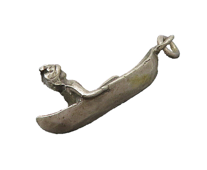 925 Sterling Silver  Vintage Dark Tone Man In Canoe Boat Pendant  PT18337
