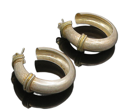 925 Sterling Silver  Vintage Minimalist Ringed Hoop Earrings  EG11676