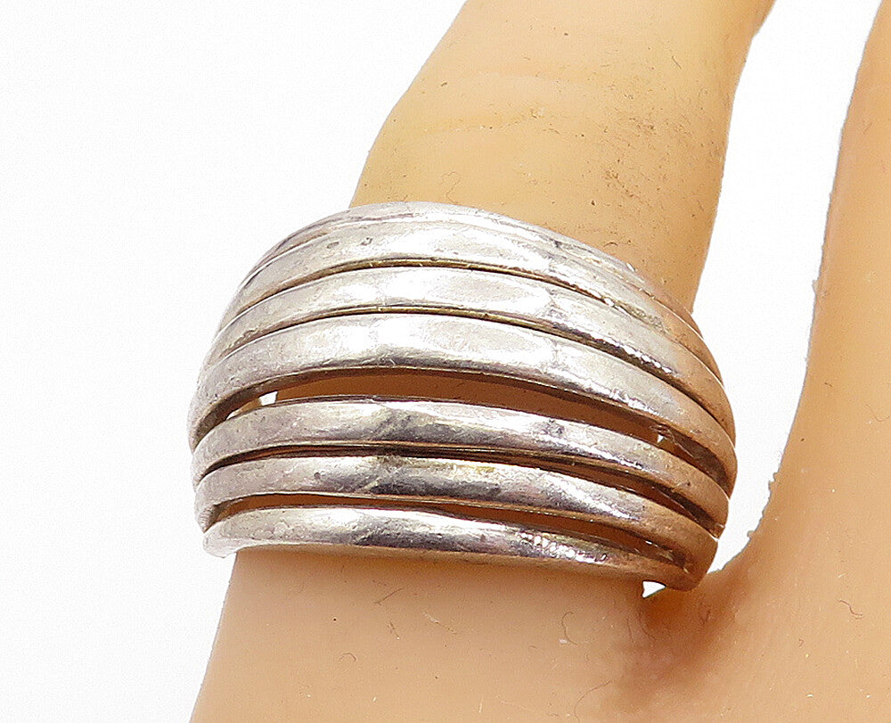 925 Sterling Silver  Vintage Shiny Ribbed Dome Design Band Ring Sz 9  RG5865