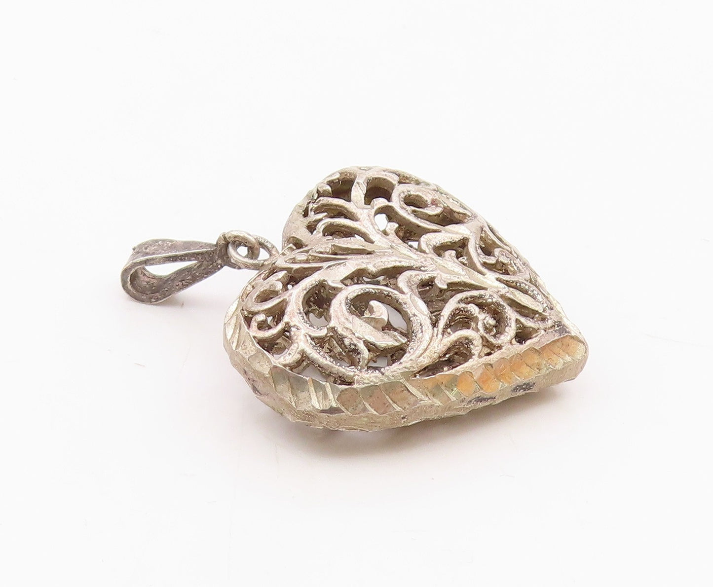 925 Sterling Silver  Vintage Shiny Swirl Vine Love Heart Pendant  PT16997