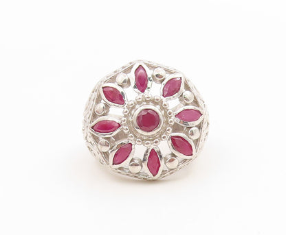 925 Sterling Silver Vintage Ring Ruby Openwork Floral Band  Sz 7.5  RG36168