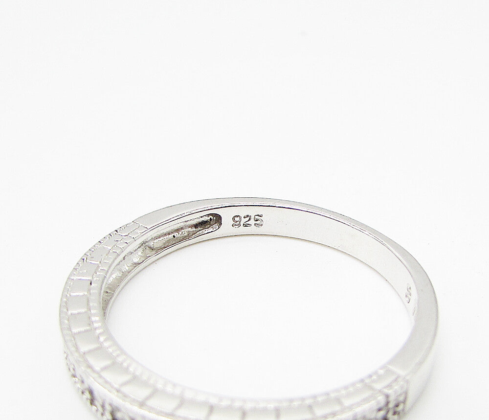 925 Sterling Silver  White Cubic Zirconia Band Ring Sz 9  RG2954